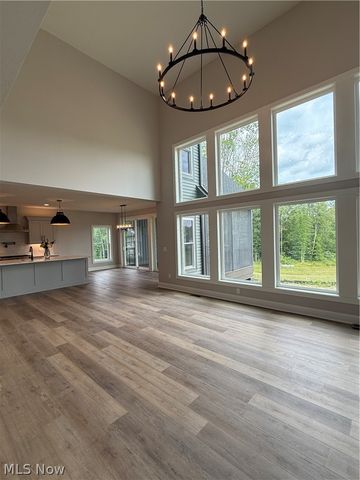 5512 Stone Creek Drive, Solon, OH 44139