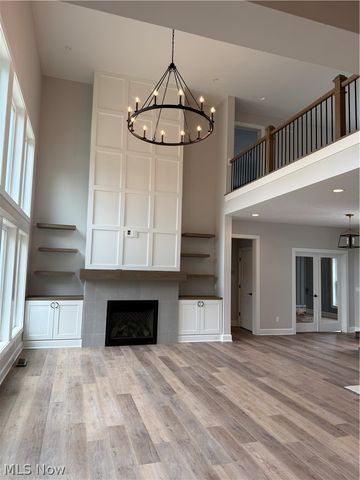 5512 Stone Creek Drive, Solon, OH 44139