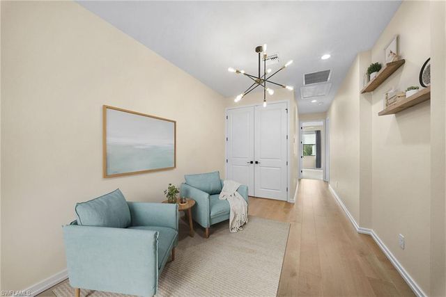 13005 Pembroke DR, Naples, FL 34105