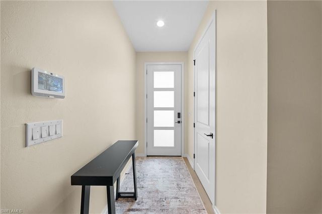 13005 Pembroke DR, Naples, FL 34105