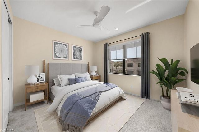 13005 Pembroke DR, Naples, FL 34105