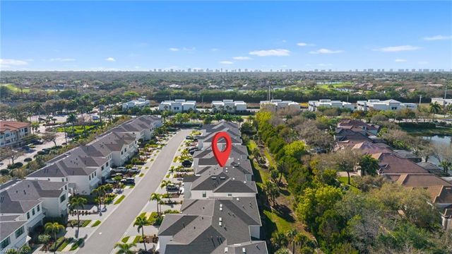 13005 Pembroke DR, Naples, FL 34105