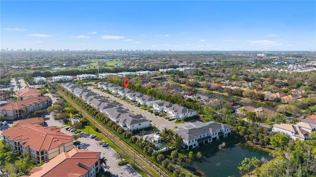 13005 Pembroke DR, Naples, FL 34105