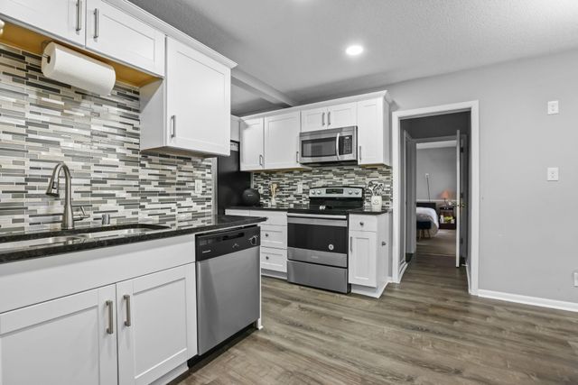 1879 Ames Avenue, Saint Paul, MN 55119