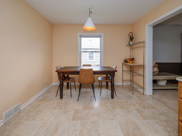 925 Westfall Avenue, Kalamazoo City, MI 49006