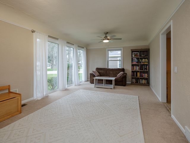 925 Westfall Avenue, Kalamazoo City, MI 49006