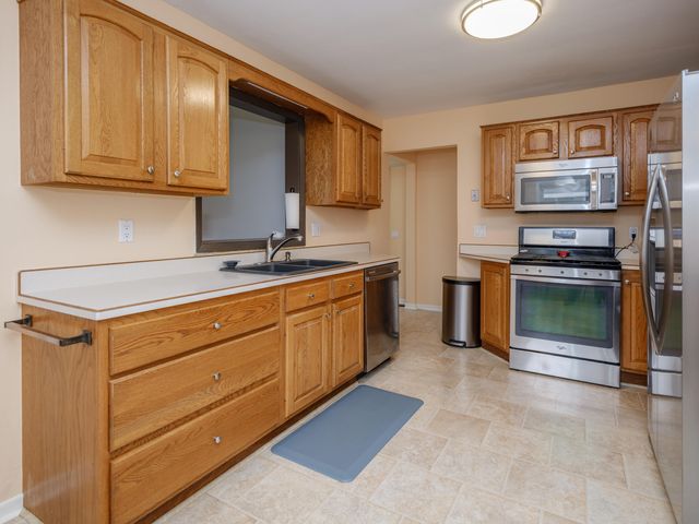 925 Westfall Avenue, Kalamazoo City, MI 49006