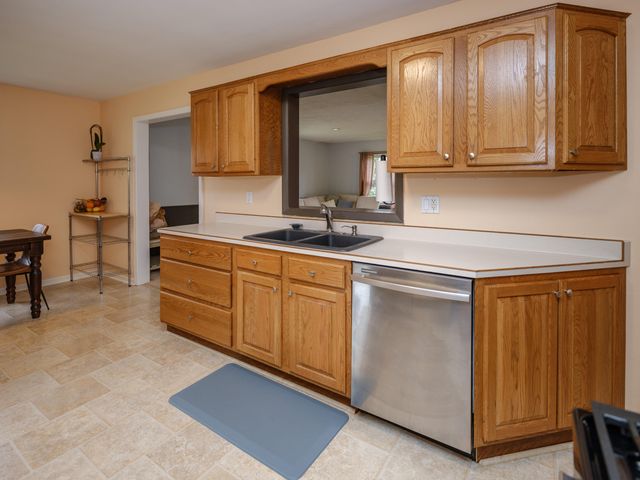 925 Westfall Avenue, Kalamazoo City, MI 49006