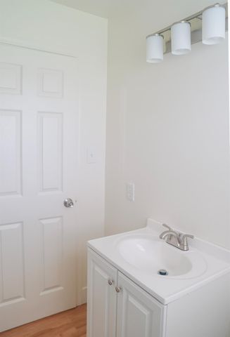 5650 Velma Way, Sacramento, CA 95824