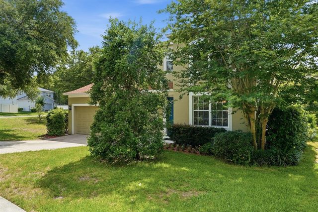 424 MISTY OAKS LANE, Eustis, FL 32736
