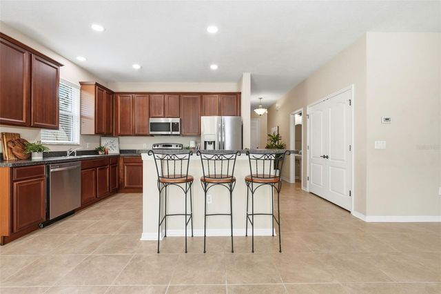 424 MISTY OAKS LANE, Eustis, FL 32736