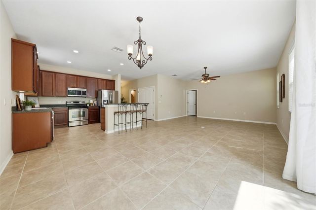 424 MISTY OAKS LANE, Eustis, FL 32736
