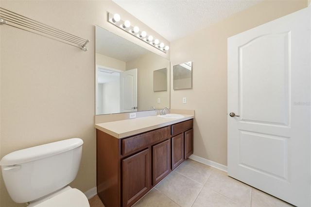 424 MISTY OAKS LANE, Eustis, FL 32736