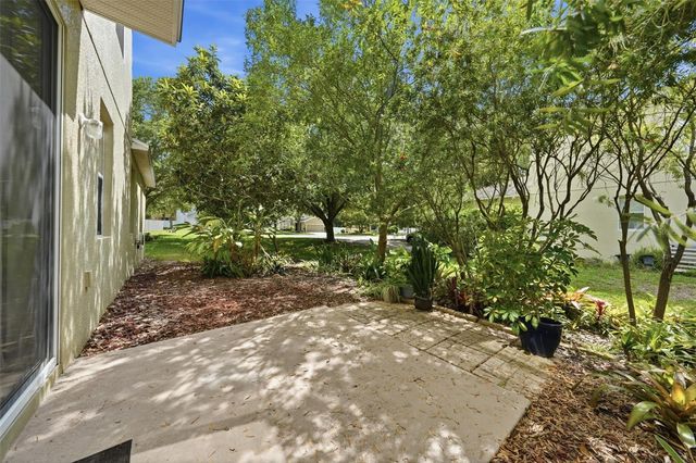 424 MISTY OAKS LANE, Eustis, FL 32736