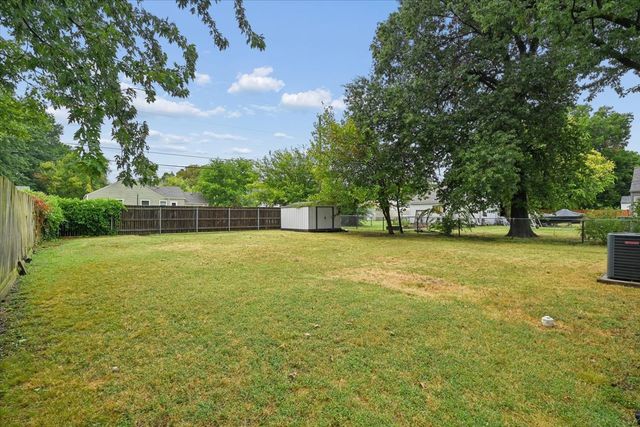 1424 S Erie Avenue, Tulsa, OK 74112