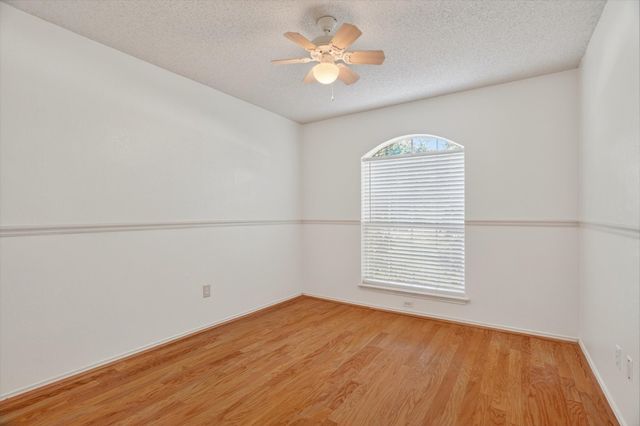549 Dylan Court, Azle, TX 76020