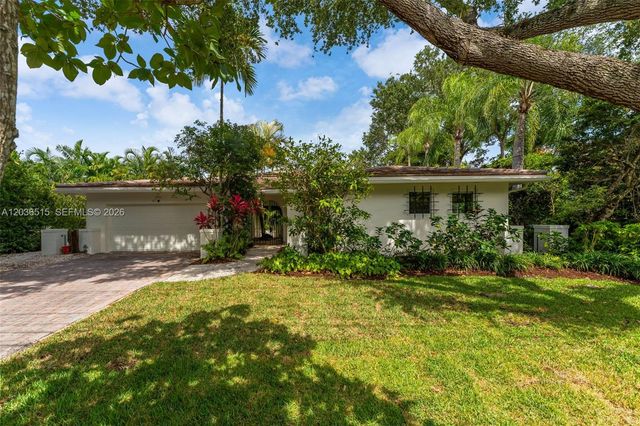 7711 SW 47th Avenue, Coral Gables, FL 33143
