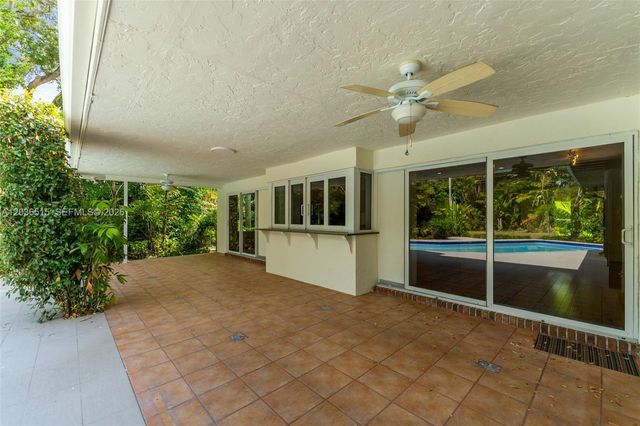 7711 SW 47th Avenue, Coral Gables, FL 33143