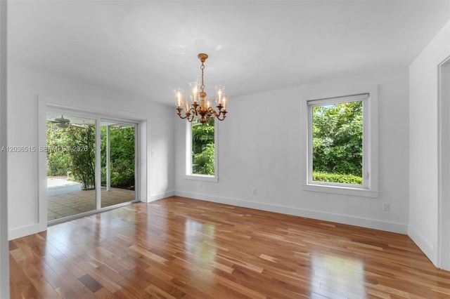 7711 SW 47th Avenue, Coral Gables, FL 33143