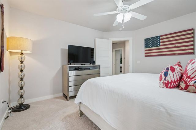 13 Redbud Street, Carlton Landing, OK 74432