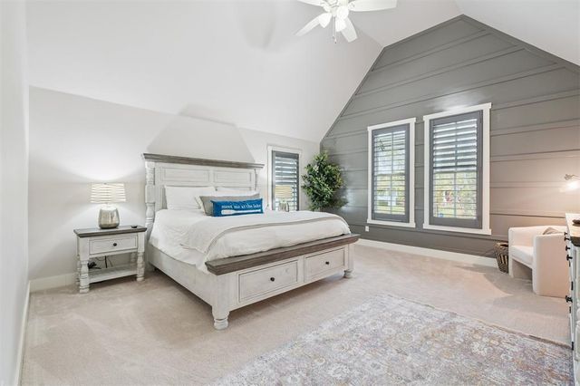 13 Redbud Street, Carlton Landing, OK 74432