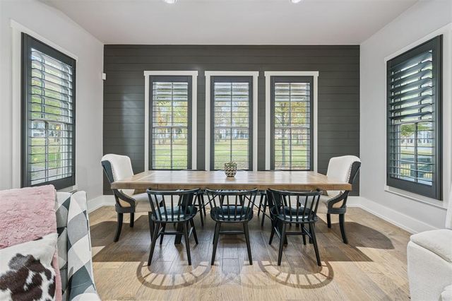 13 Redbud Street, Carlton Landing, OK 74432