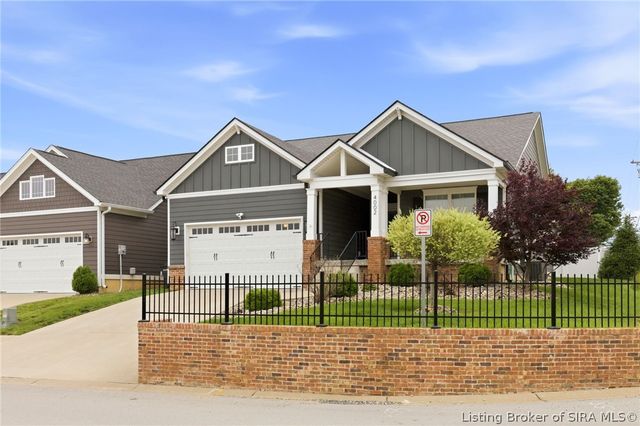 4002 Williams Crossing Way, Jeffersonville, IN 47130