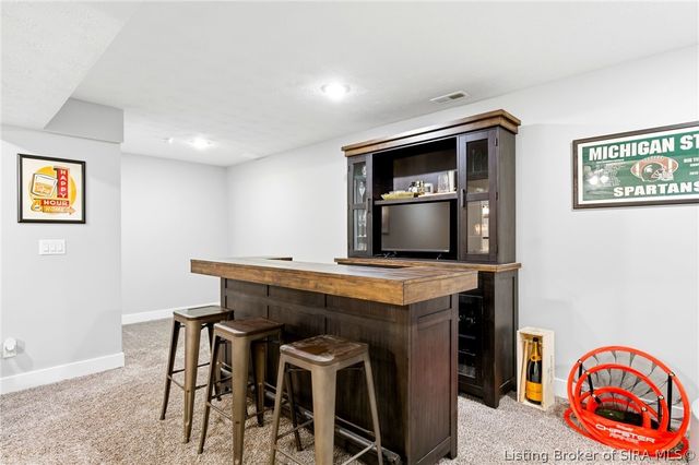 4002 Williams Crossing Way, Jeffersonville, IN 47130