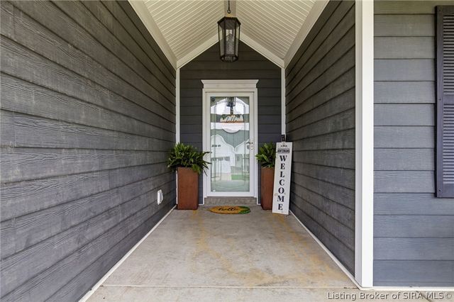 4002 Williams Crossing Way, Jeffersonville, IN 47130
