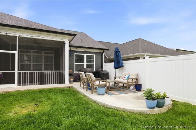 4002 Williams Crossing Way, Jeffersonville, IN 47130
