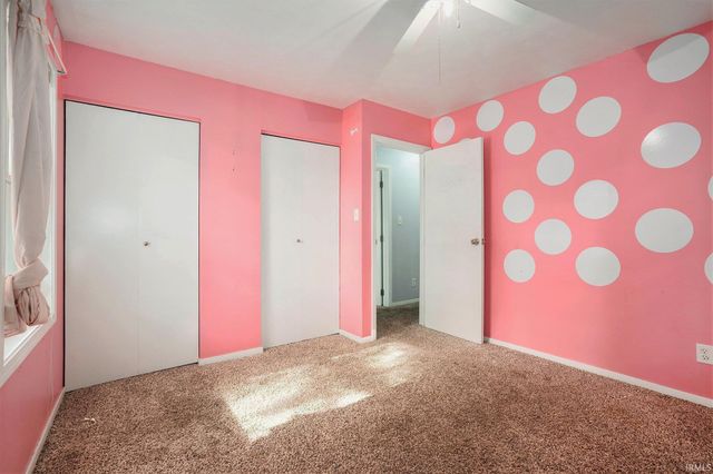 1707 W East Lake Drive, Elkhart, IN 46514