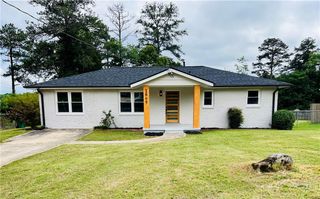 2649 Oak Circle, Ellenwood, GA 30294