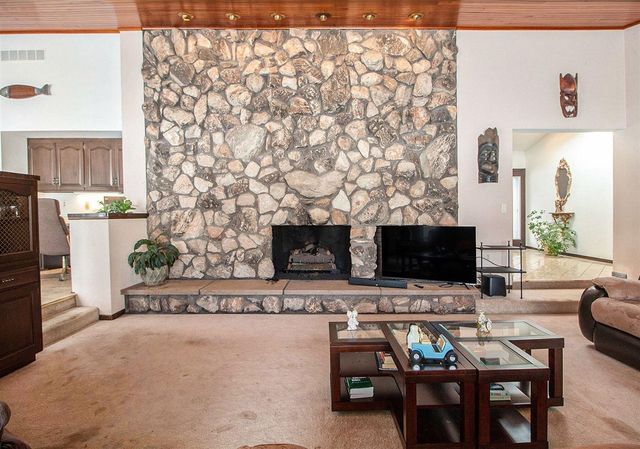 2827 Fairway Drive, Saline, MI 48176