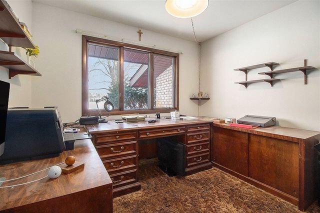 2827 Fairway Drive, Saline, MI 48176