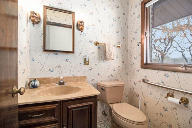 2827 Fairway Drive, Saline, MI 48176