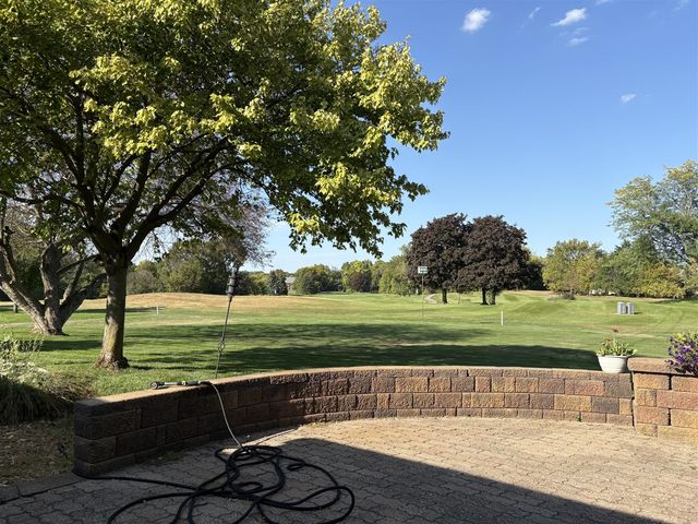 2827 Fairway Drive, Saline, MI 48176