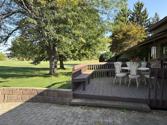 2827 Fairway Drive, Saline, MI 48176