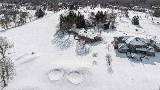 2827 Fairway Drive, Saline, MI 48176