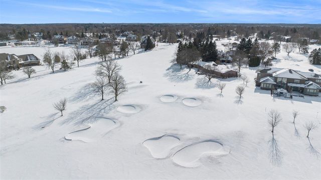 2827 Fairway Drive, Saline, MI 48176