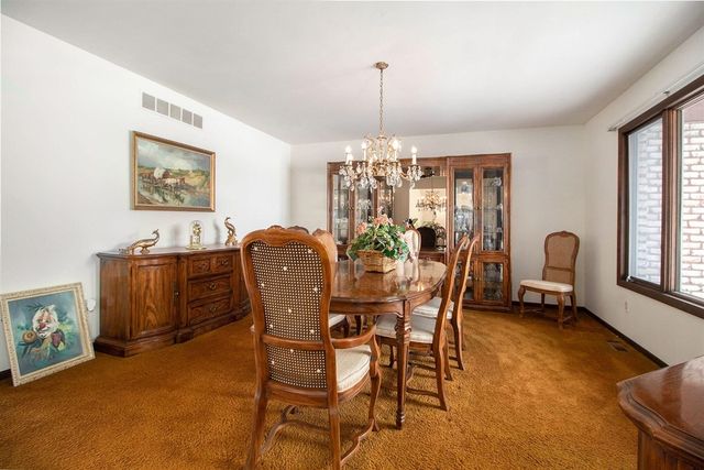 2827 Fairway Drive, Saline, MI 48176