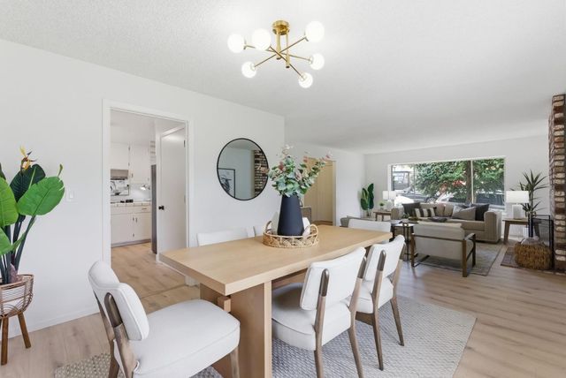 2853 Clifford Avenue, San Carlos, CA 94070