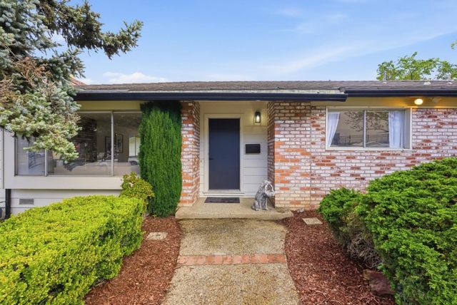 2853 Clifford Avenue, San Carlos, CA 94070