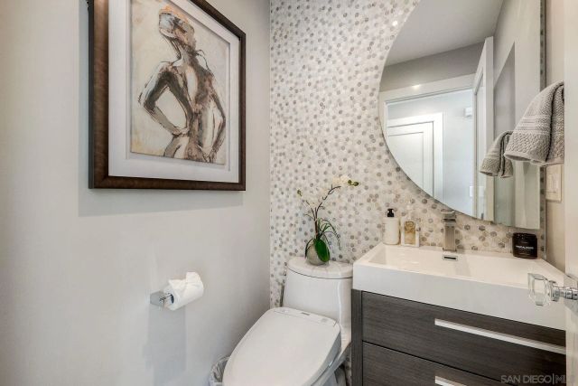 911 9Th St, Coronado, CA 92118