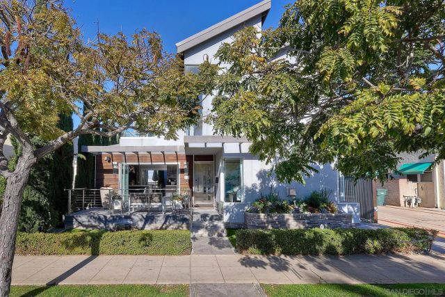 911 9Th St, Coronado, CA 92118