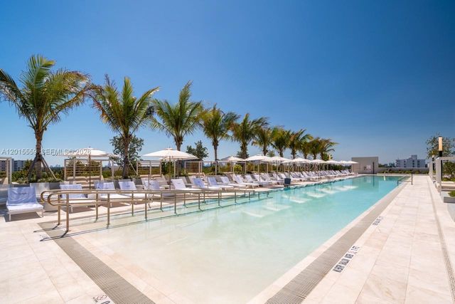 580 72nd St 1112, Miami Beach, FL 33141
