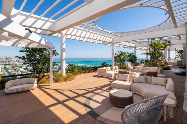 580 72nd St 1112, Miami Beach, FL 33141