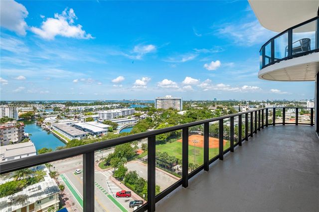 580 72nd St 1112, Miami Beach, FL 33141