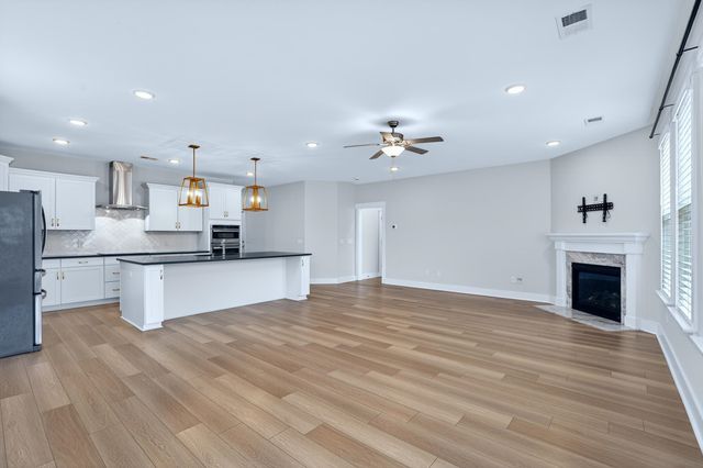 109 Woodcross Drive, Simpsonville, SC 29681
