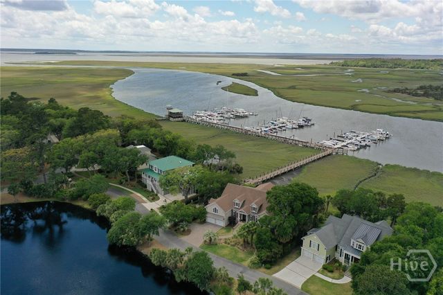 5 Fletcher Lane, Savannah, GA 31411