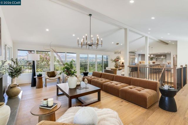 481 Montcrest Pl, Danville, CA 94526